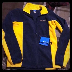 Small men’s Columbia fleece jacket